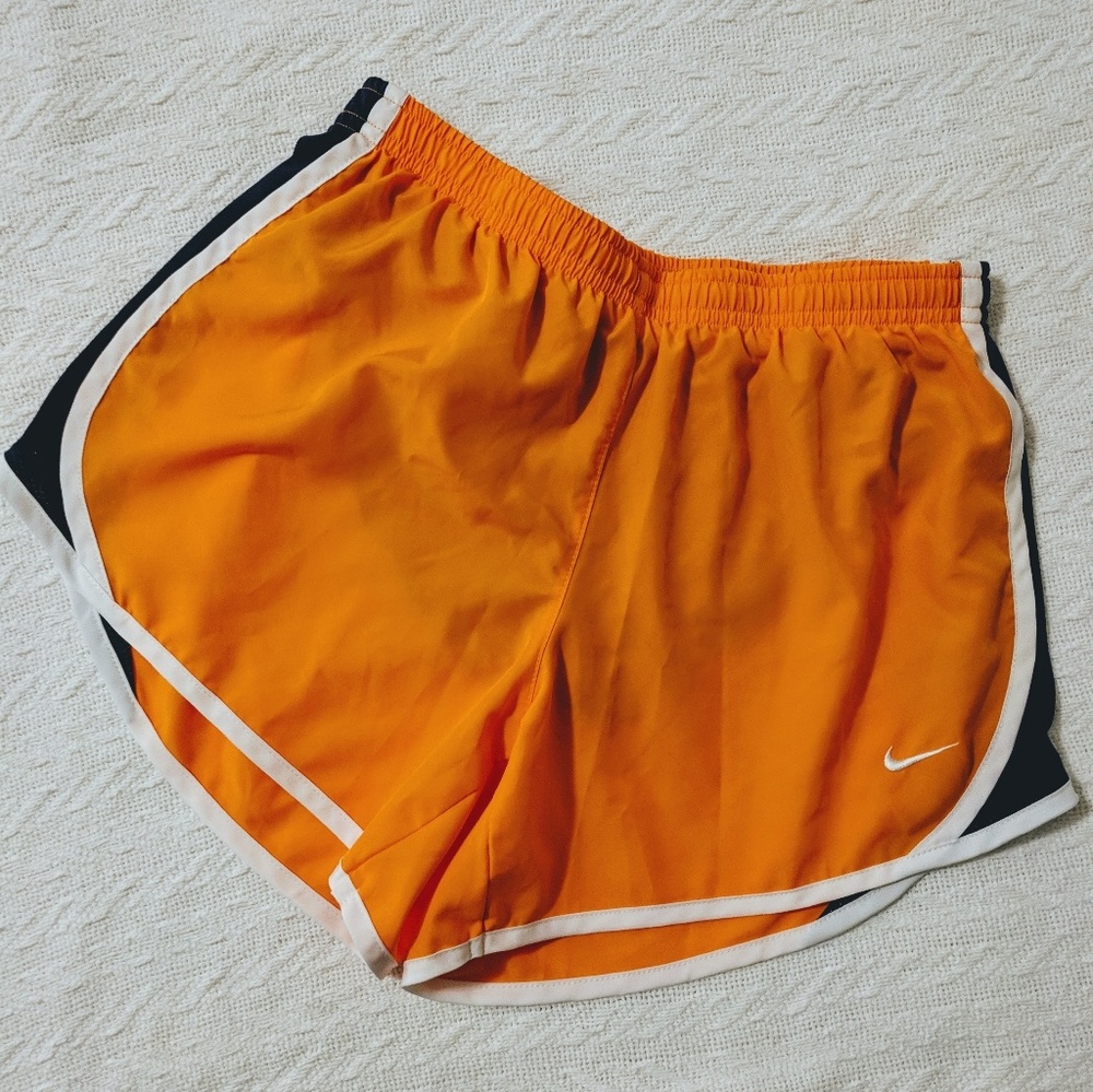 Nike - Youth Large